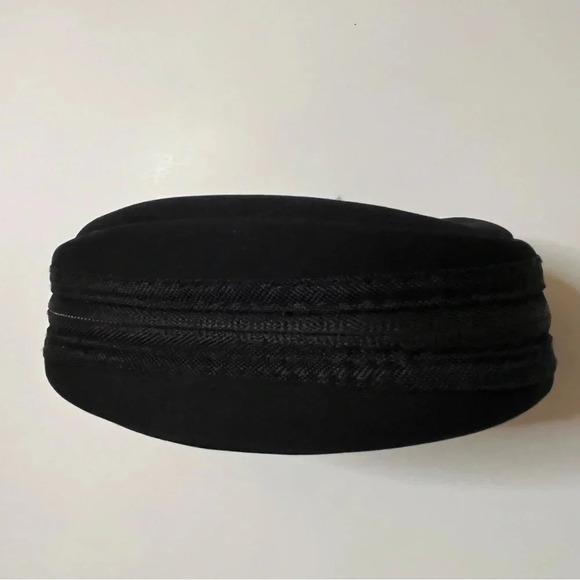 Beats By Dre Logo Soft Shell‎ Padded Headphone Case Zip Closure Black Red - Picture 4 of 9